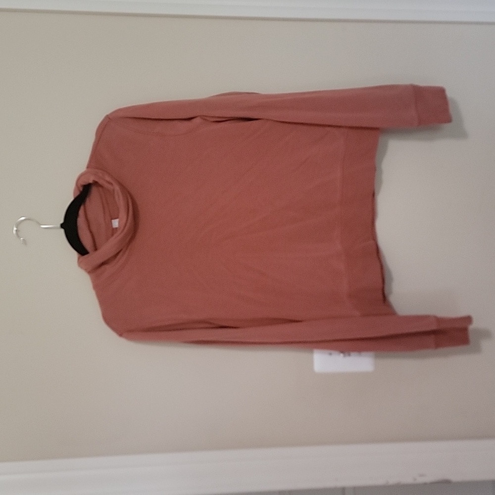 Light weight sweatshirt